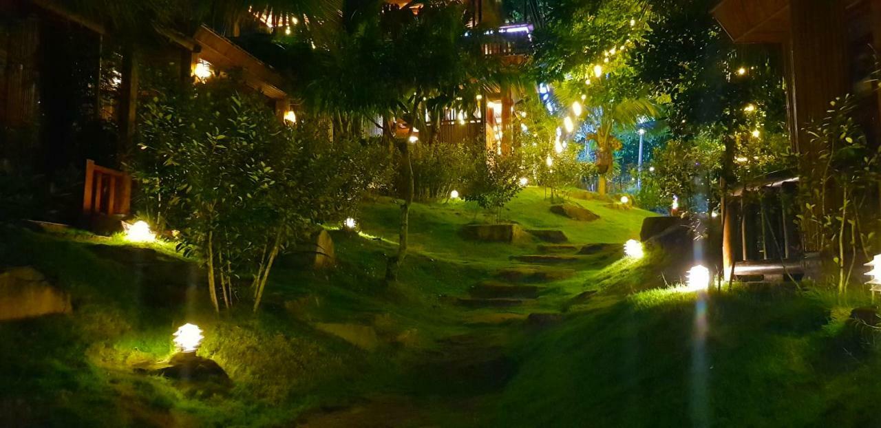 Oyo 164 Mely Wow Resort Дуонг-Донг Экстерьер фото