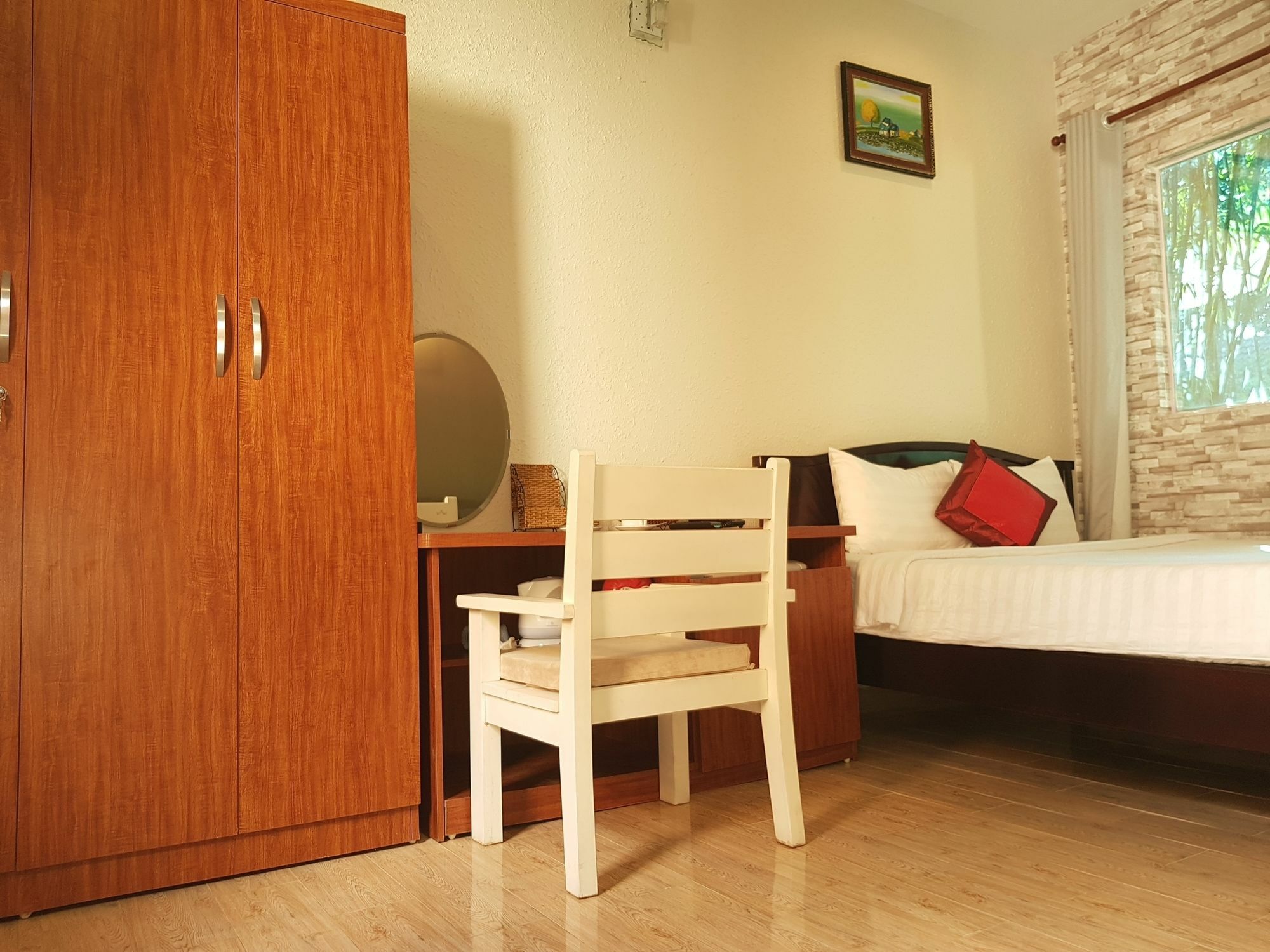Oyo 164 Mely Wow Resort Дуонг-Донг Экстерьер фото