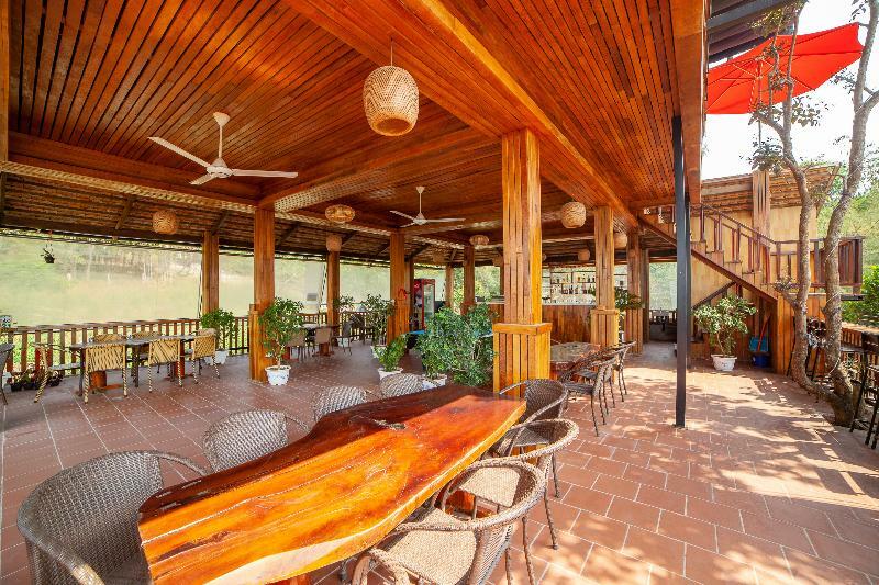 Oyo 164 Mely Wow Resort Дуонг-Донг Экстерьер фото